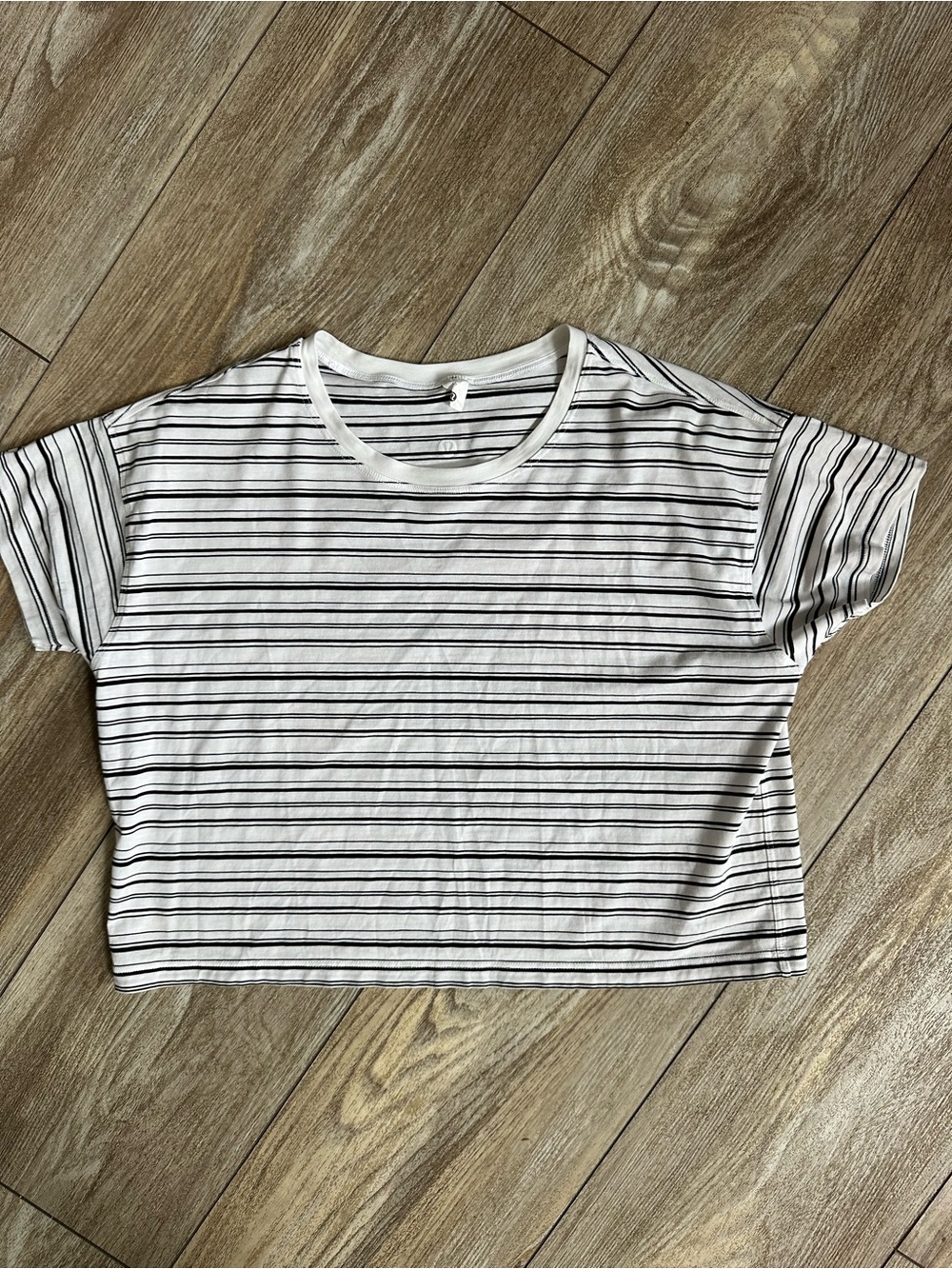 Lululemon White & Black Striped Crewneck Tee